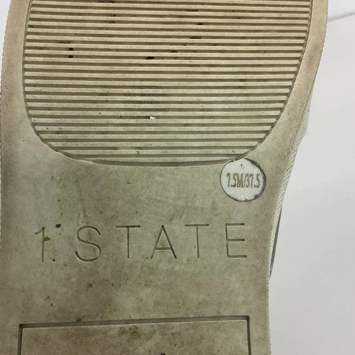 1.State Gray Suede Loafer Flats Size 7.5 - Preowned