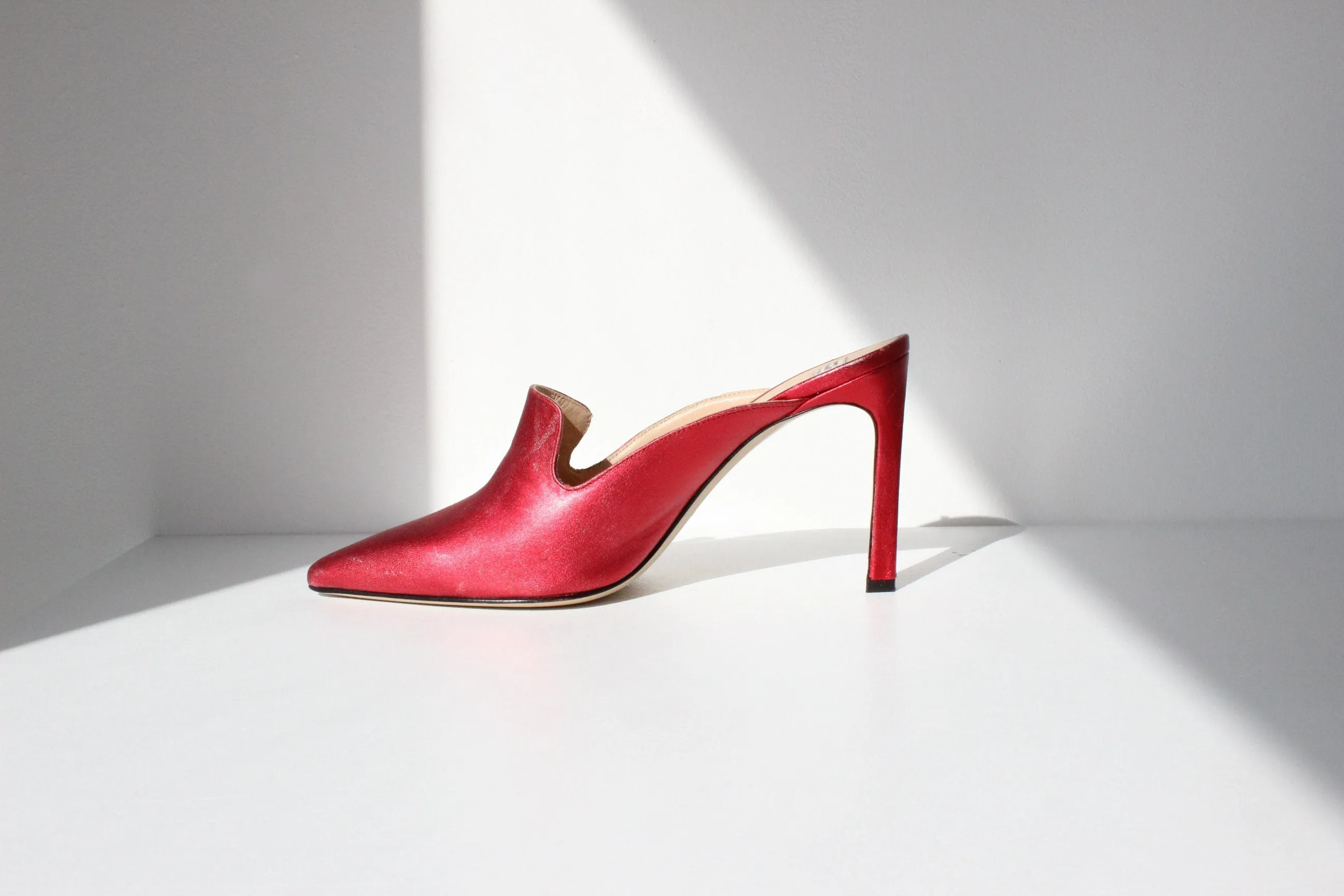 2000s Roberto Botticelli Metallic Leather Mules ~ Euro 40