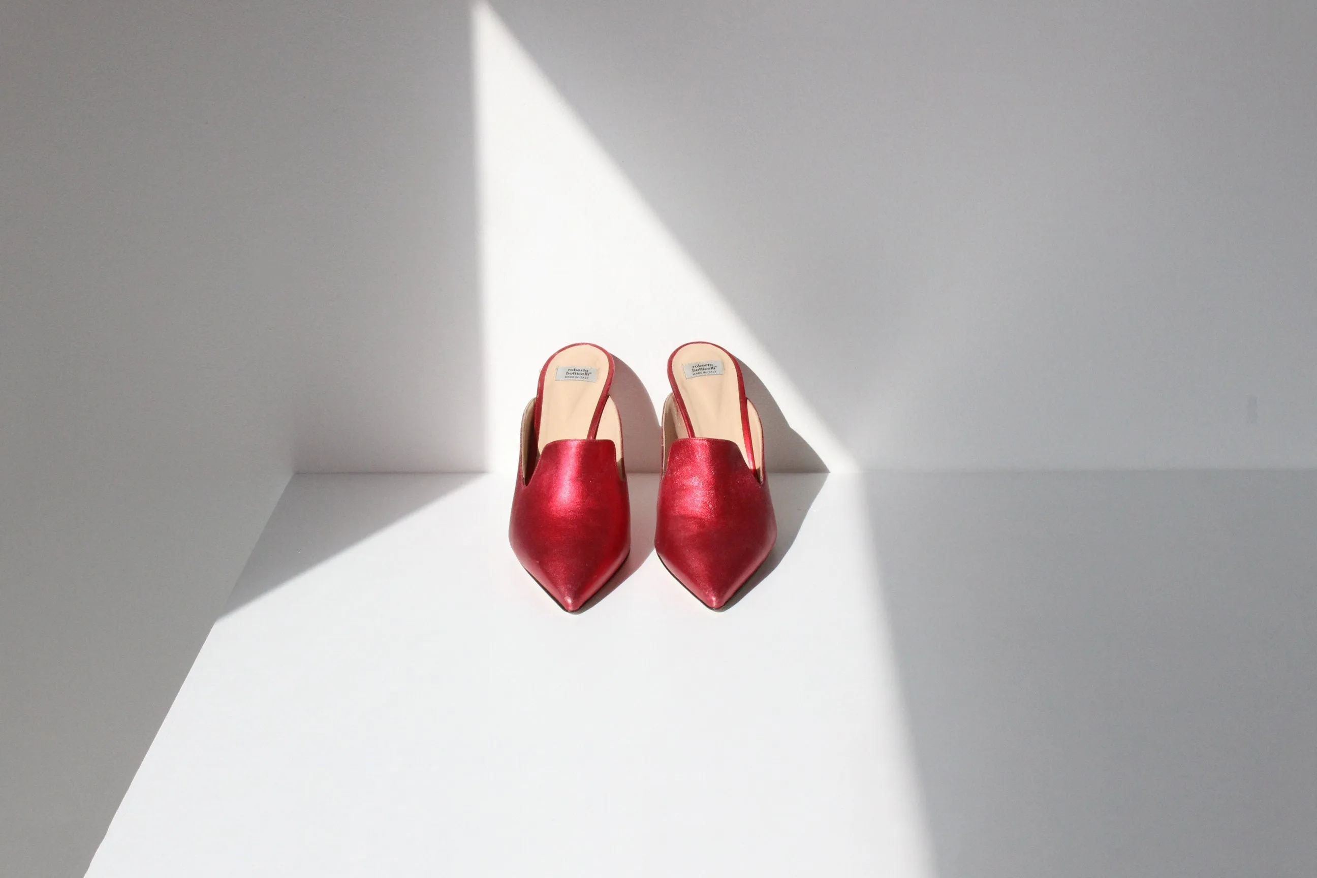 2000s Roberto Botticelli Metallic Leather Mules ~ Euro 40