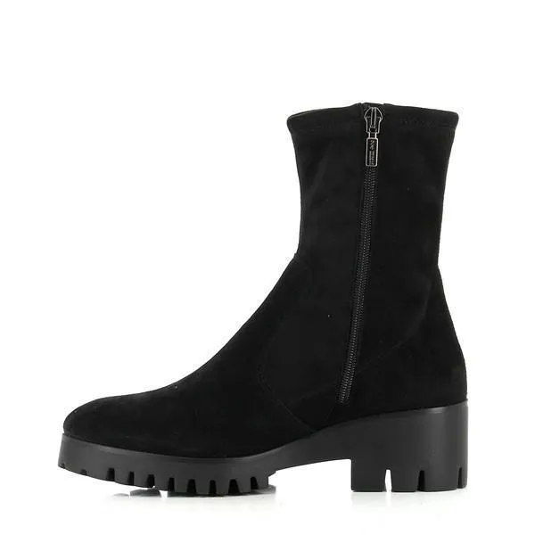 24 Hrs 23854 Black Ankle Boots