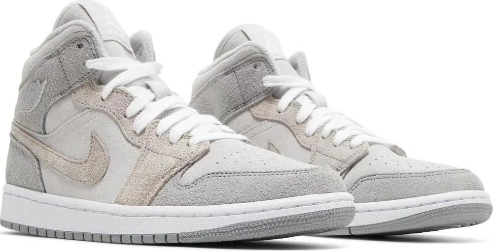 Air Jordan 1 Mid SE 'Particle Grey' (W)