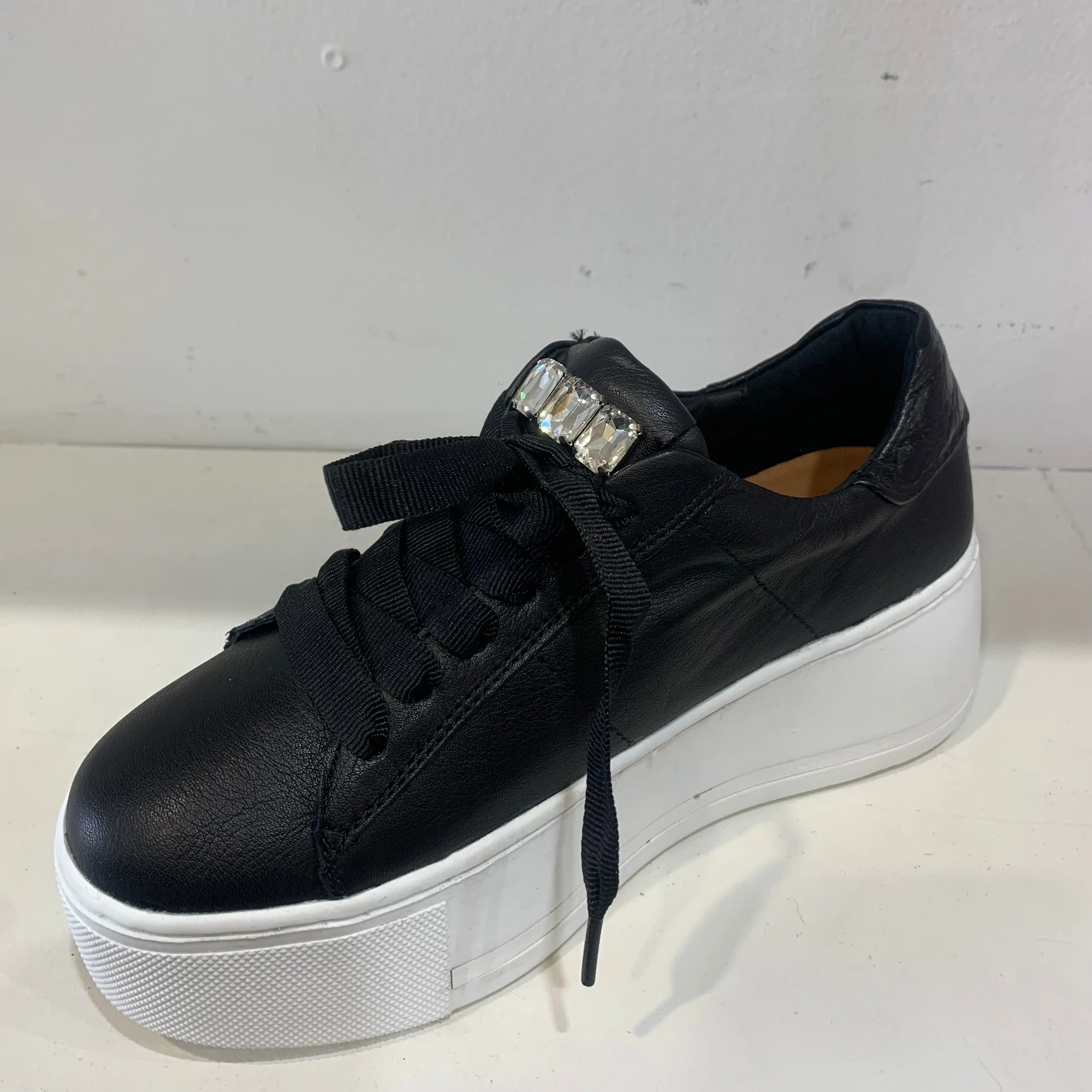 Alfie and Evie Sneaker Fury Black