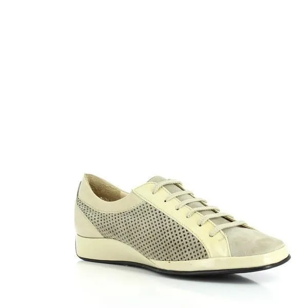Amalfi Este Colonial Gold Sneakers