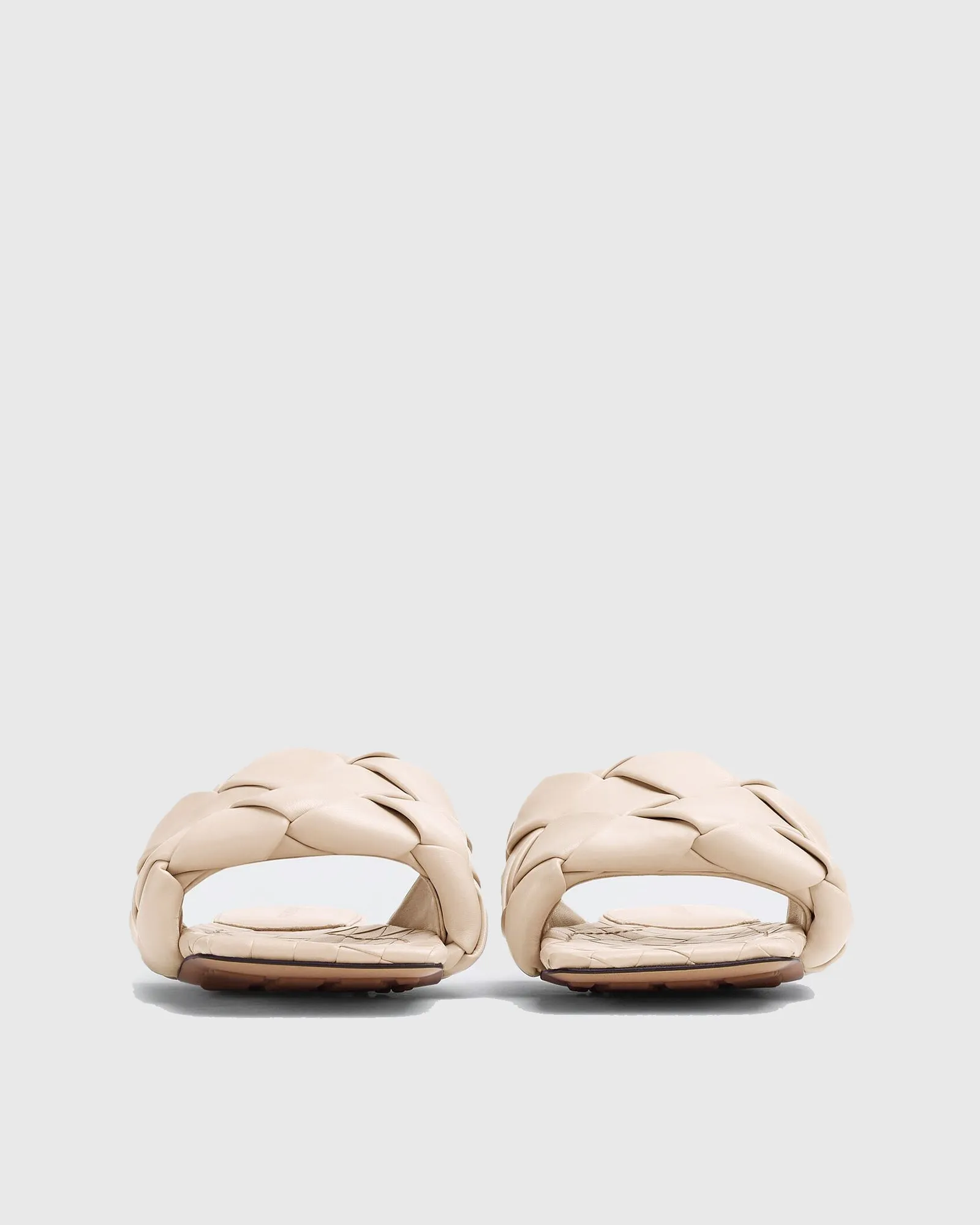 Anna Woven Leather Slippers In Apricot