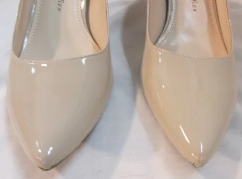 Anne Klein "Akisana" Women's Pumps