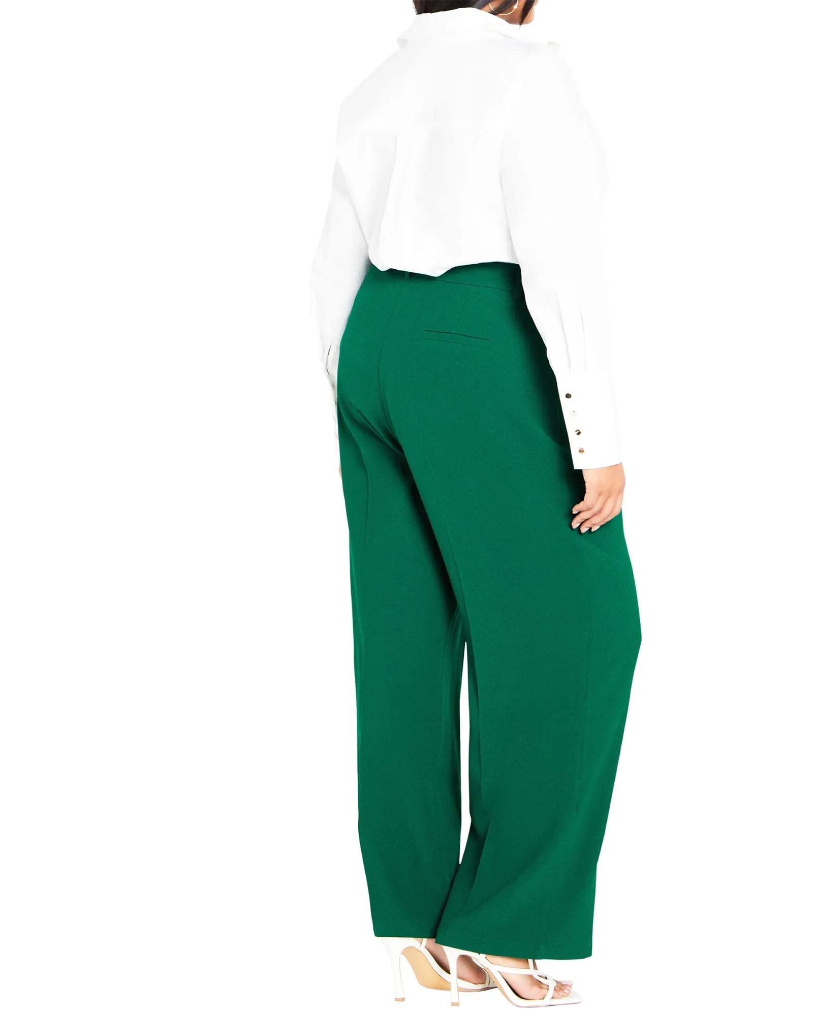 Audrie Pant | Kelly Green