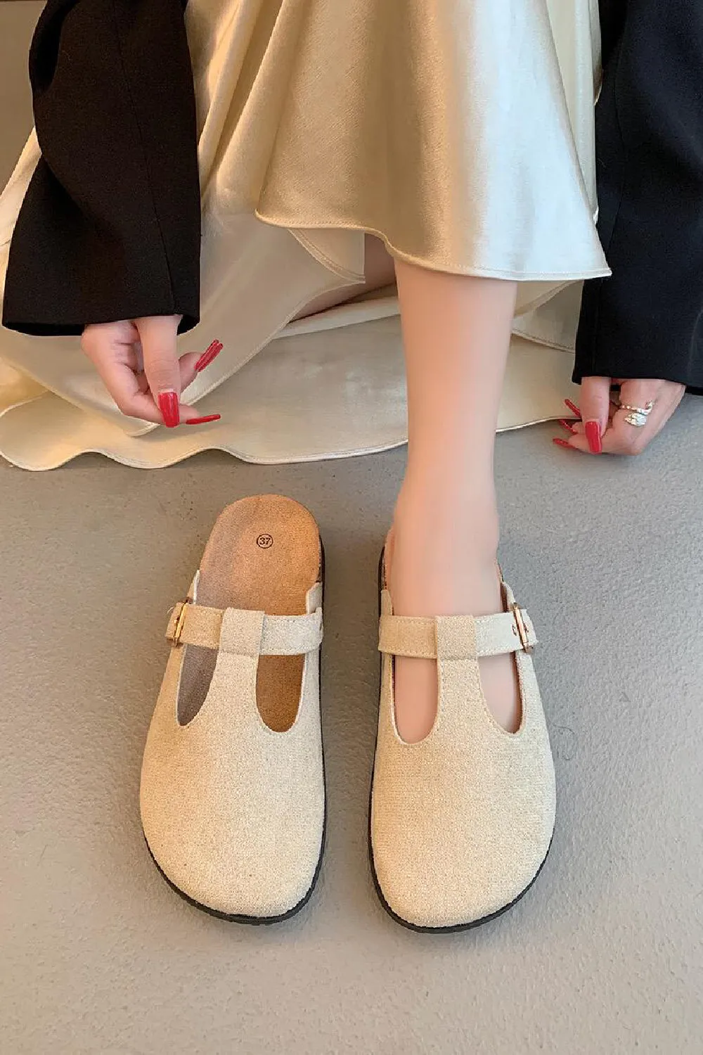 BEIGE ROUND TOE BUCKLE STRAP CLOGS MULES SLIDER SANDALS
