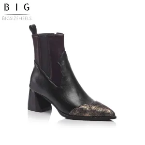 Bigsizeheels Color-paneled magazine pointed boots- Black