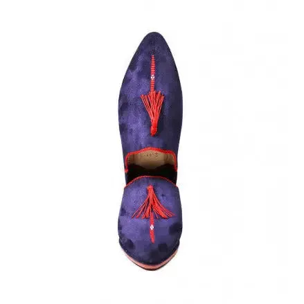 Blue pointy suede slipper