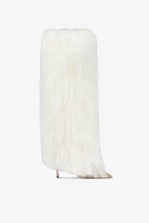 Boots in suede and white mongolian fur