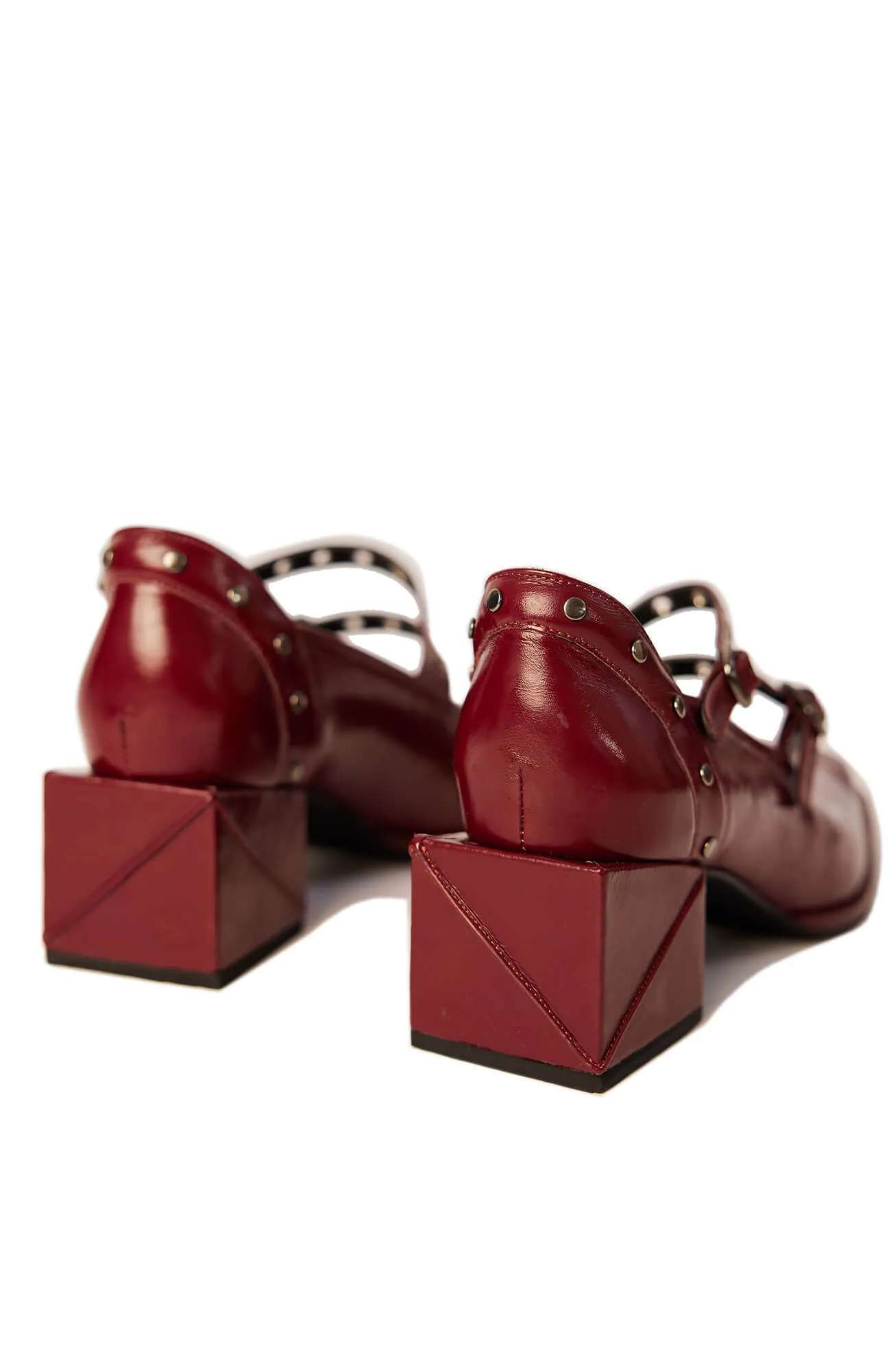 CANELLA BALERINA CHIMU  VINO