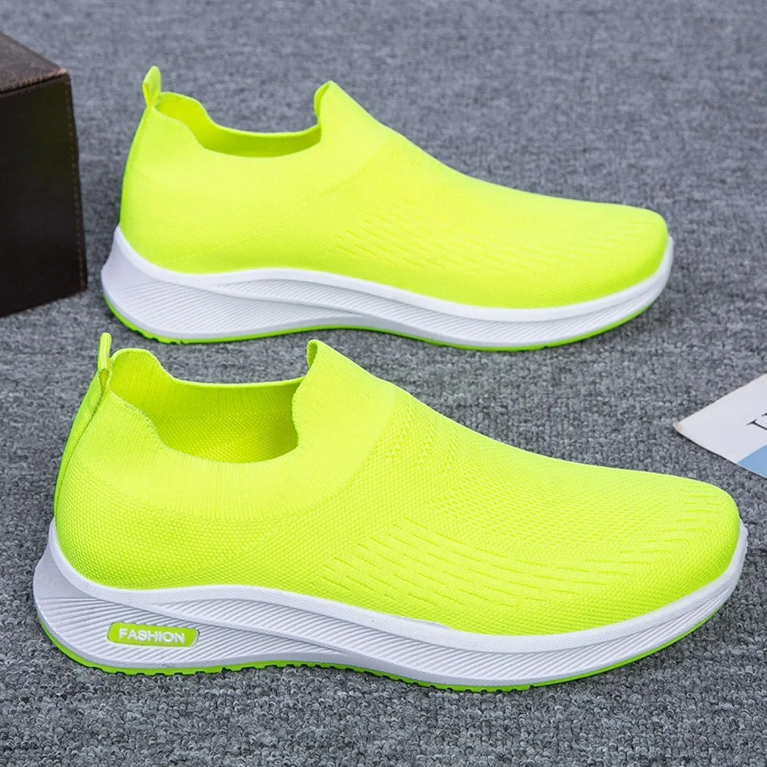 Casual Dress Shoes Men's Mesh Soft Sole Sports Shoes Casual Fitness Solid Color Sports