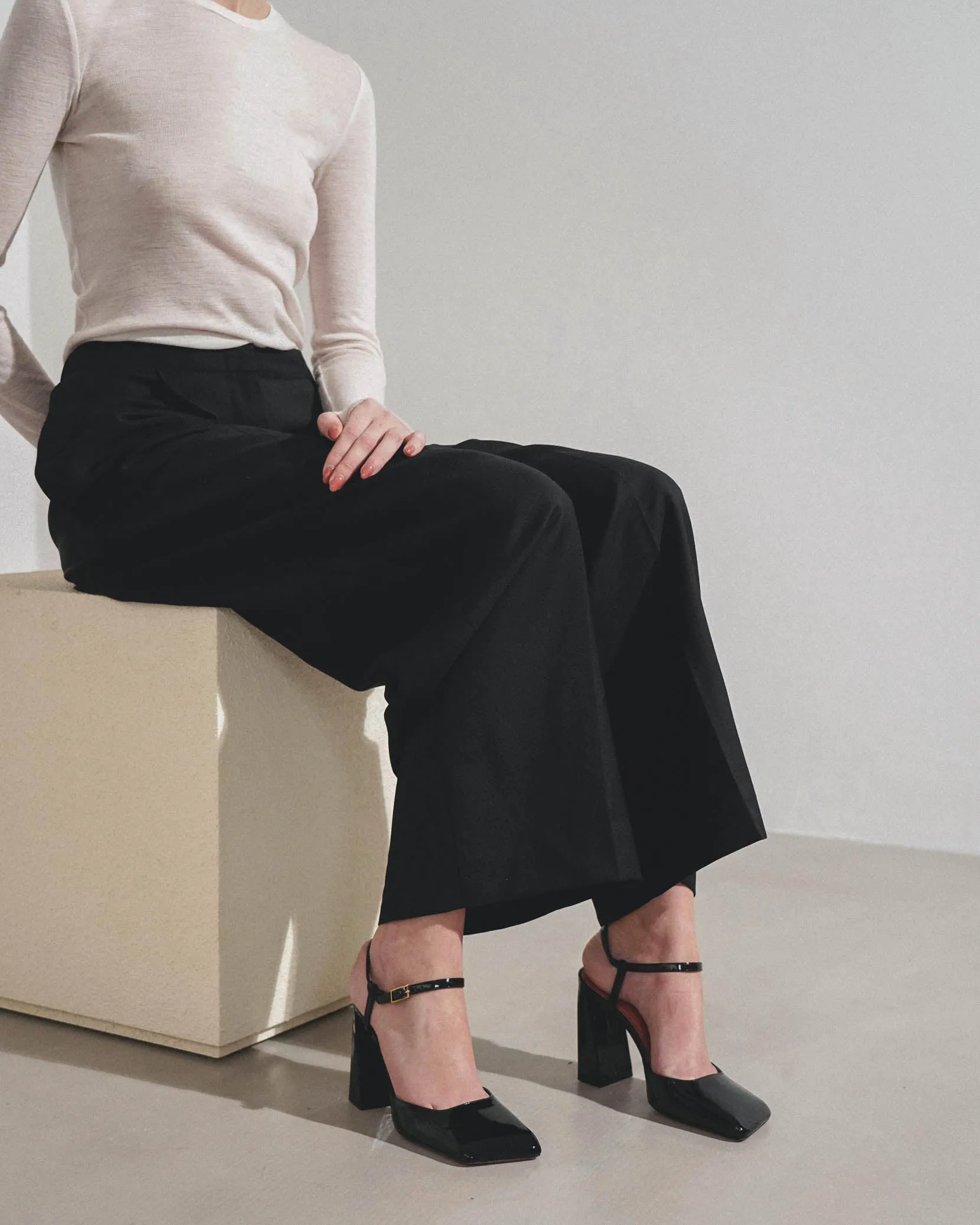 Charlotte 95 black patent pumps