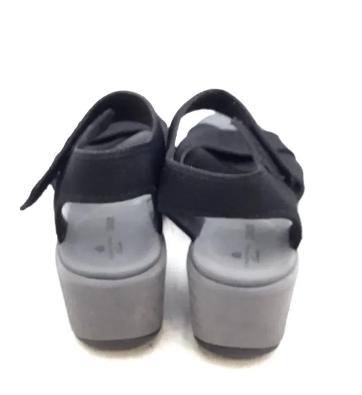 Clarks Women's Black Strappy Sandals - Size 8.5