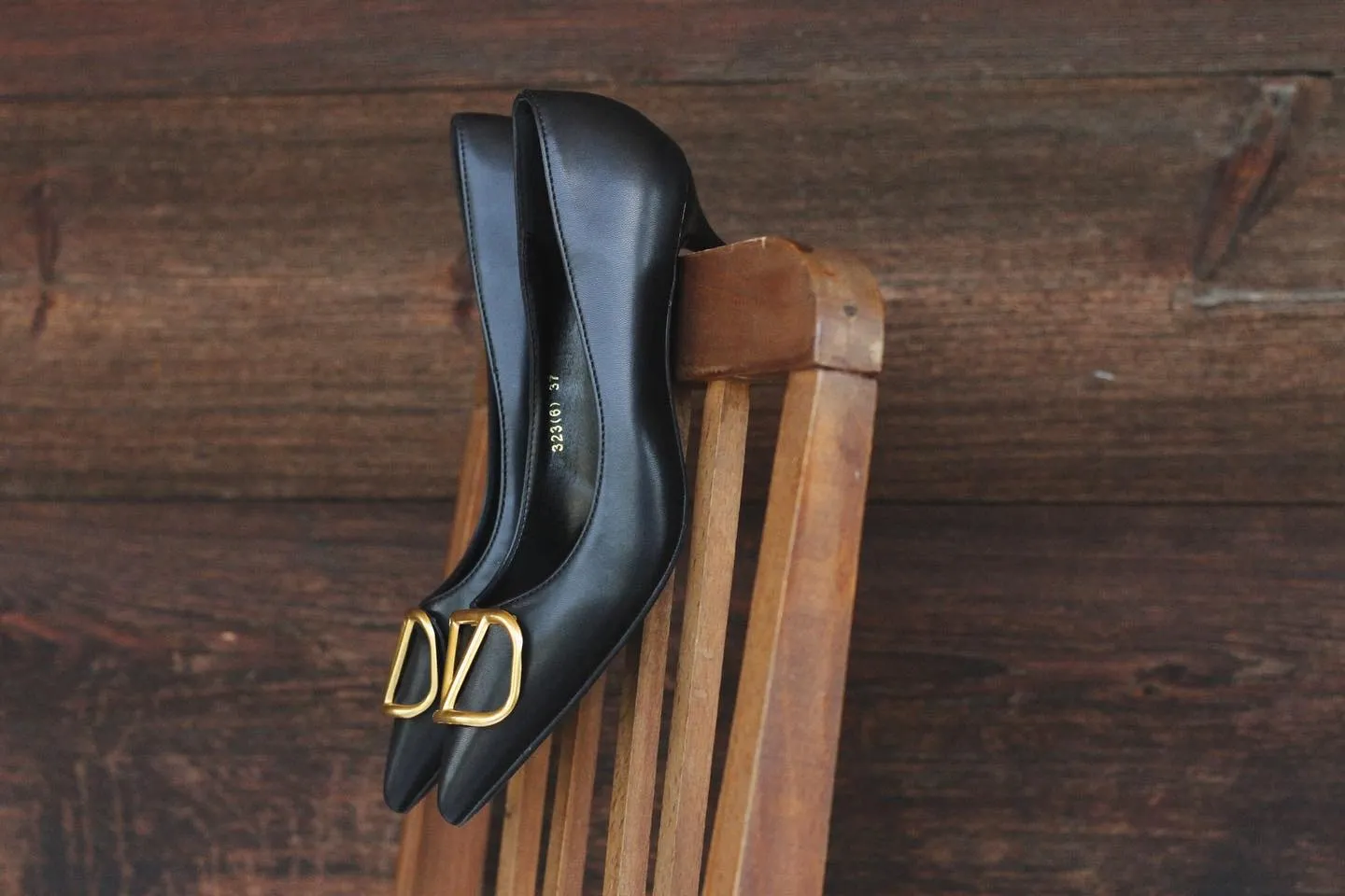 Crocus Classic Pumps