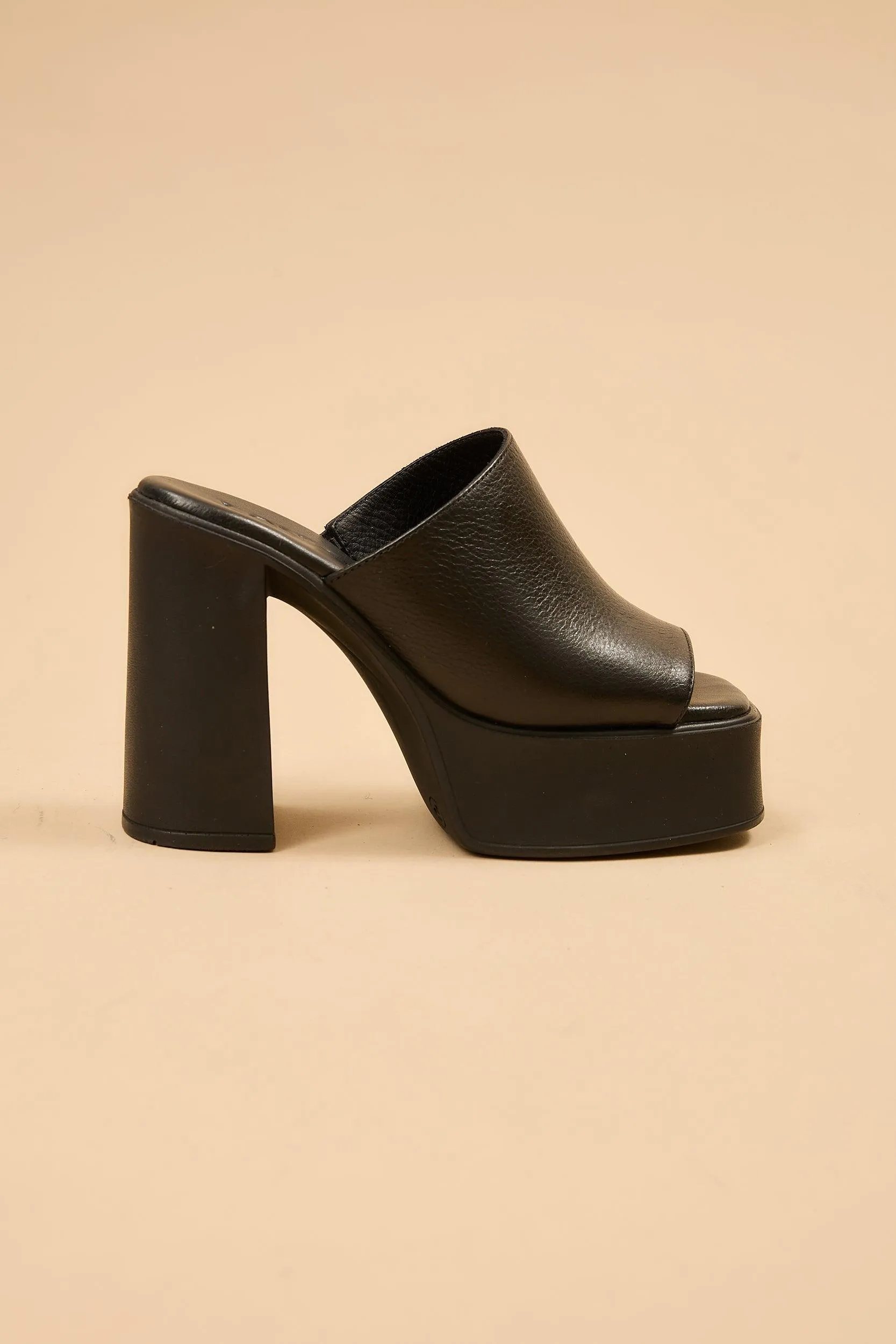 Diva Stilettos