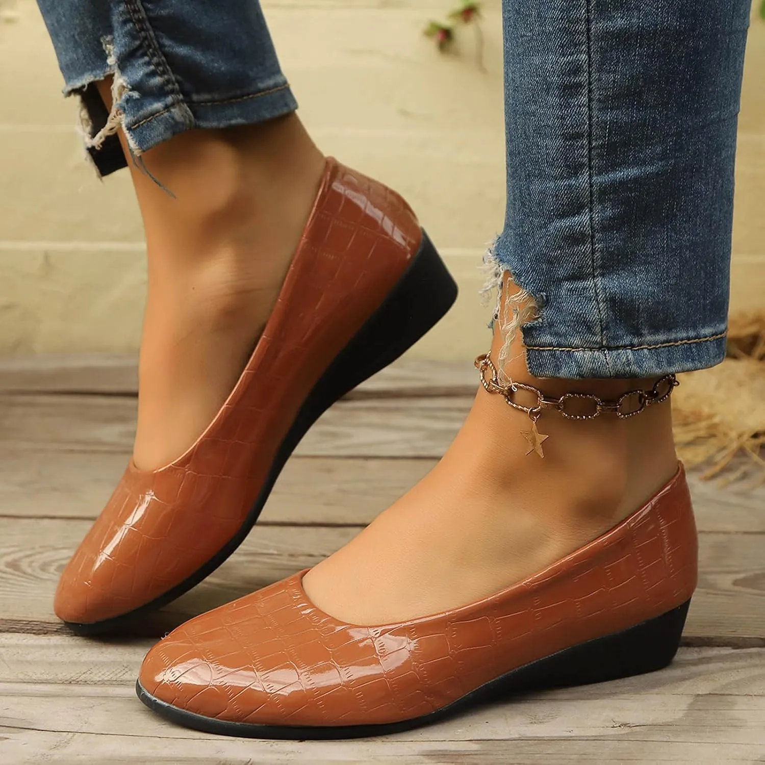 Dressy Flat Womens Round Toe Loafers Comfort Flat Shoes Slip On Loafers Ladies Ballet Flats Business Casual Shoes