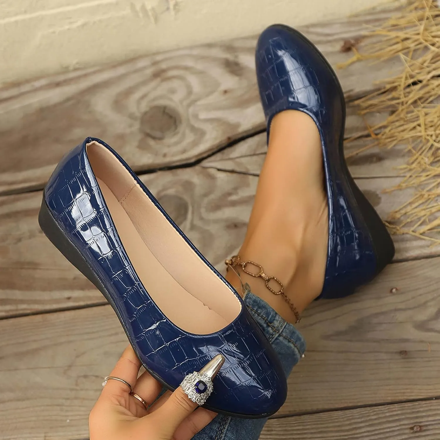 Dressy Flat Womens Round Toe Loafers Comfort Flat Shoes Slip On Loafers Ladies Ballet Flats Business Casual Shoes