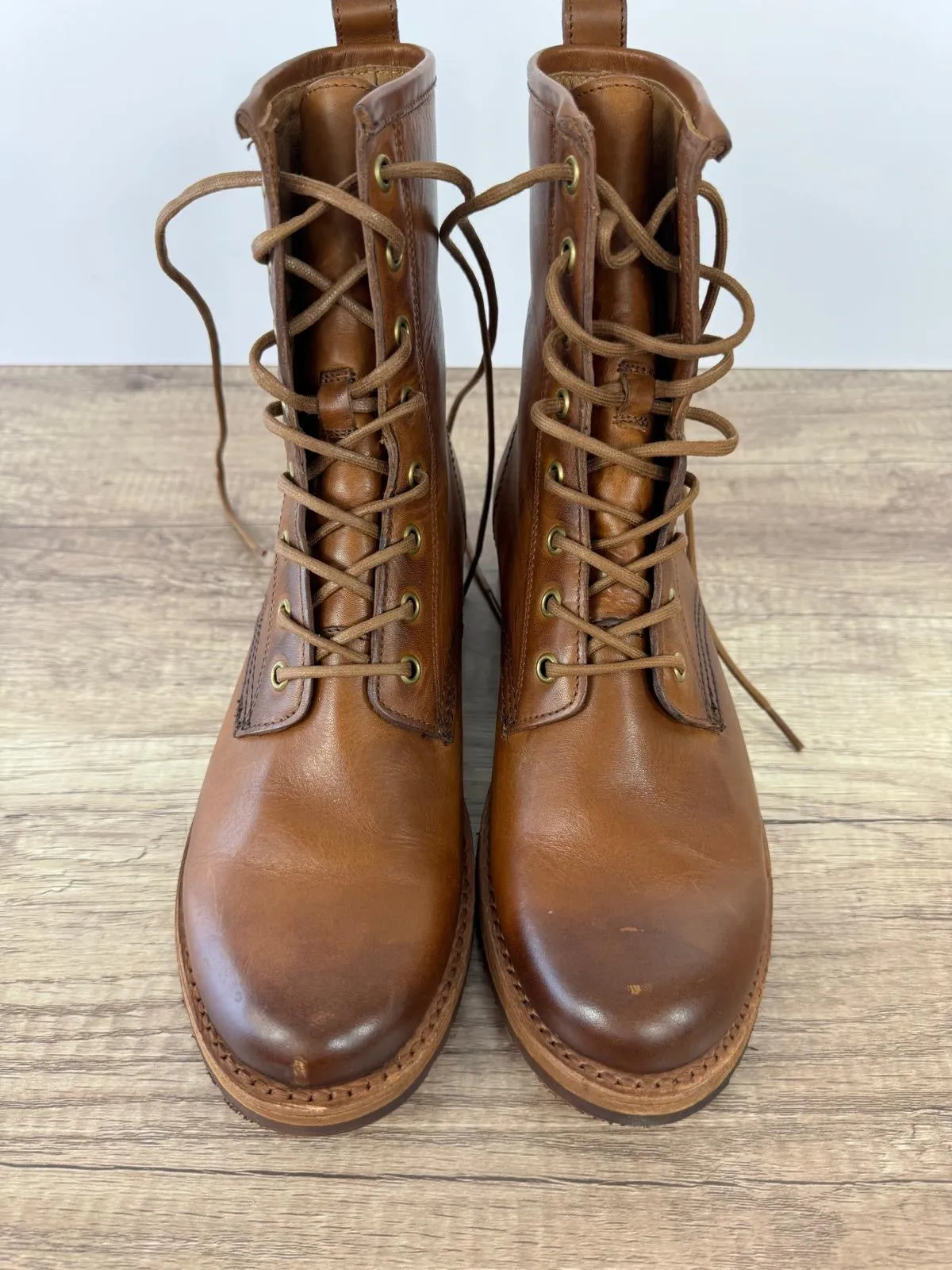 FRYE VERONICA COMBAT LEATHER BOOTS IN CARAMEL