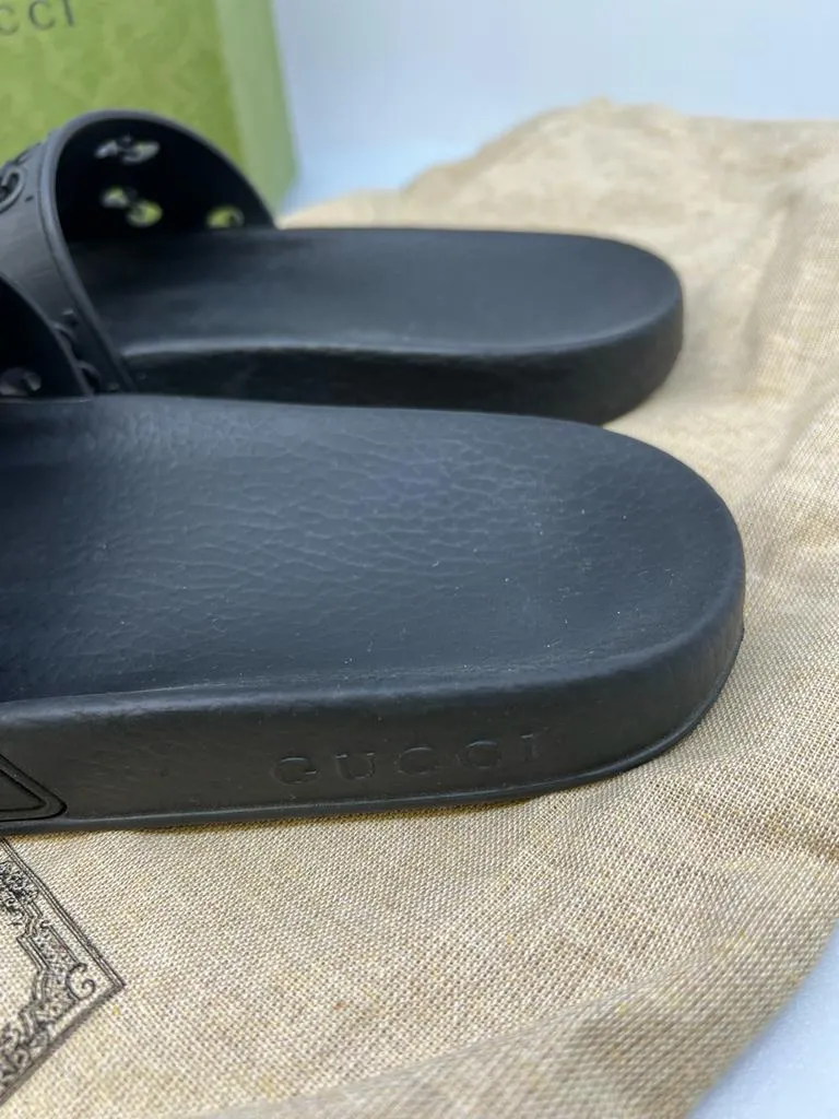 GUCCI GG RUBBER SLIDE SANDALS
