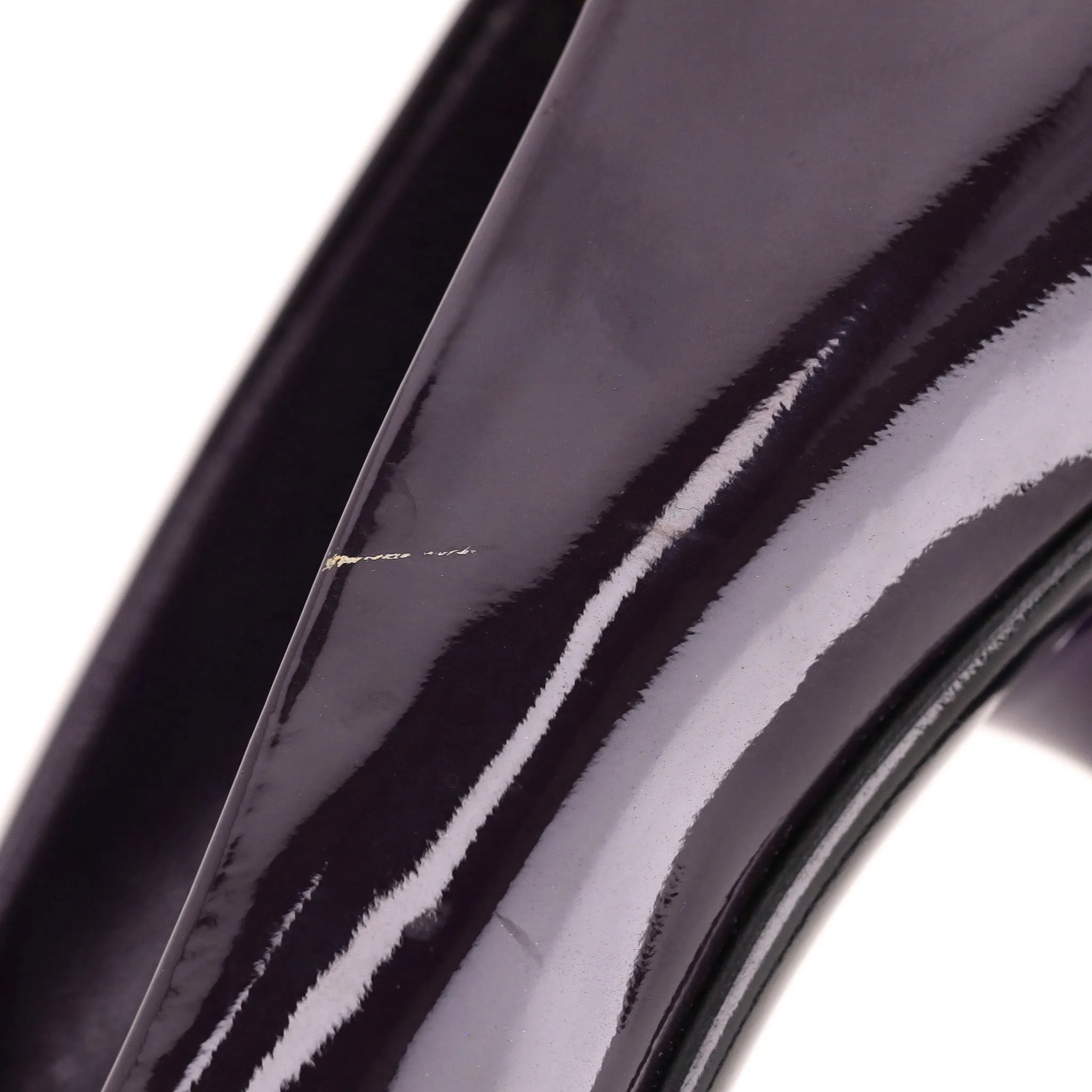 Gucci Horsebit Detail Patent Leather Pumps. Size 37