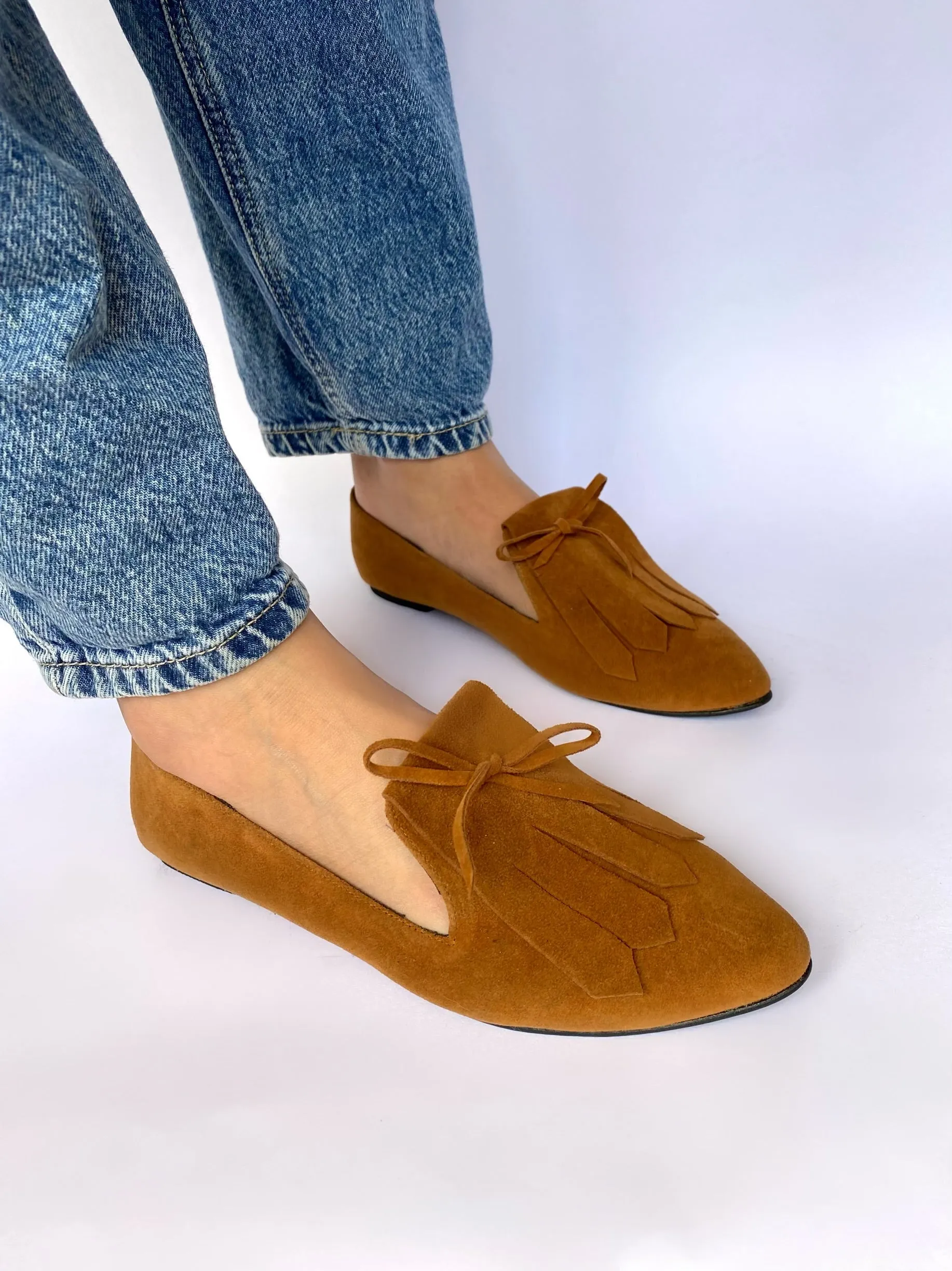 Havane Fringed Suede Loafers