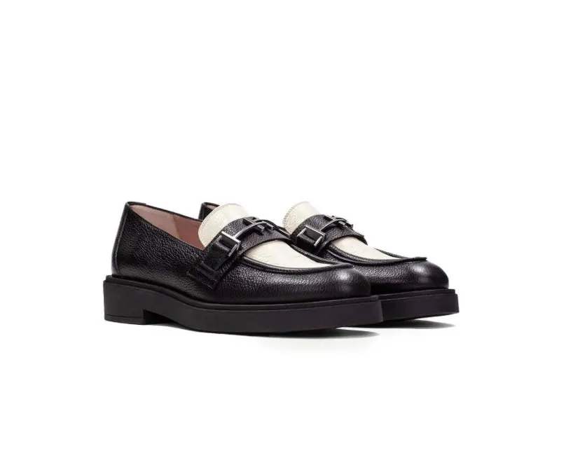 Hispanitas black leather  moccasins