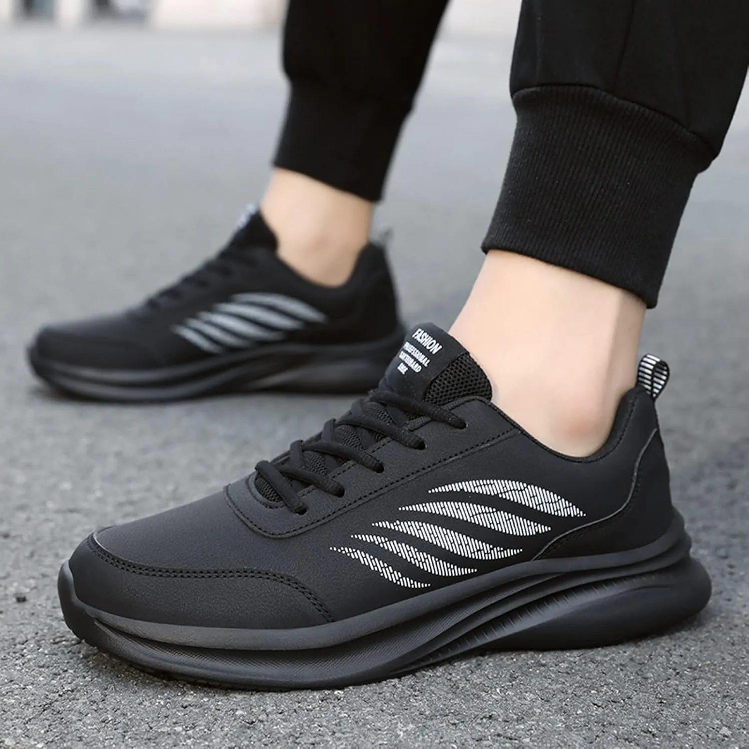 Men's Lightweight Cushion Sneakers Breathable and Light Outdoor Comfy Walking Shoe Casual Elderly Lace Up Shoes