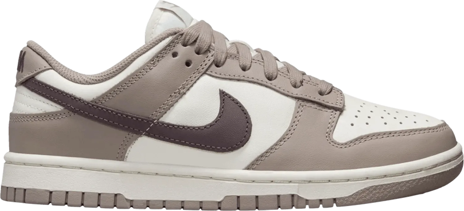 Nike Dunk Low 'Diffused Taupe' (W)