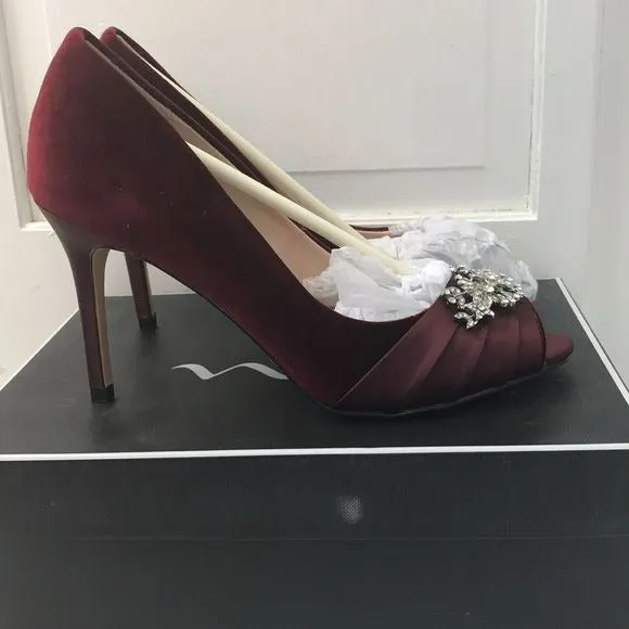 NINA Rumina2 Merlot Romance Open Toe Heels Size 8.5M (new in box)