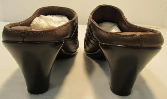 Nurture Brown Mabel Mule Clogs