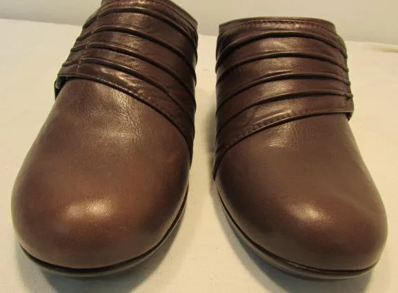 Nurture Brown Mabel Mule Clogs