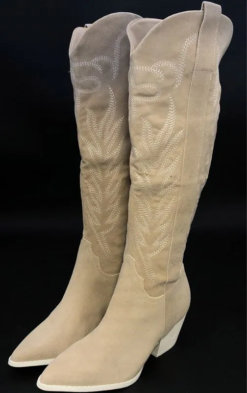 Oasis Society Women's Tan Pointed Toe Knee High Cowgirl Western Boots - Size 7.5