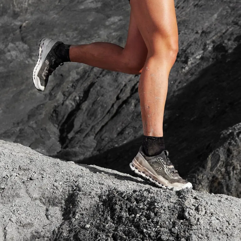 ON Women's Cloudultra Trail Shoe