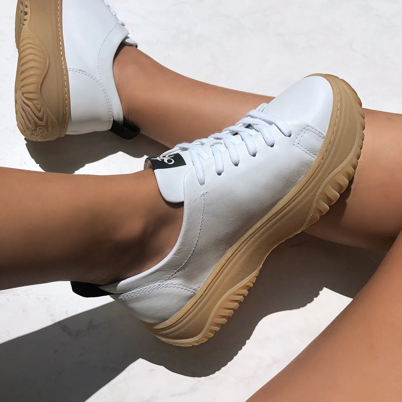 OTBT - PANGEA in WHITE Court Sneakers