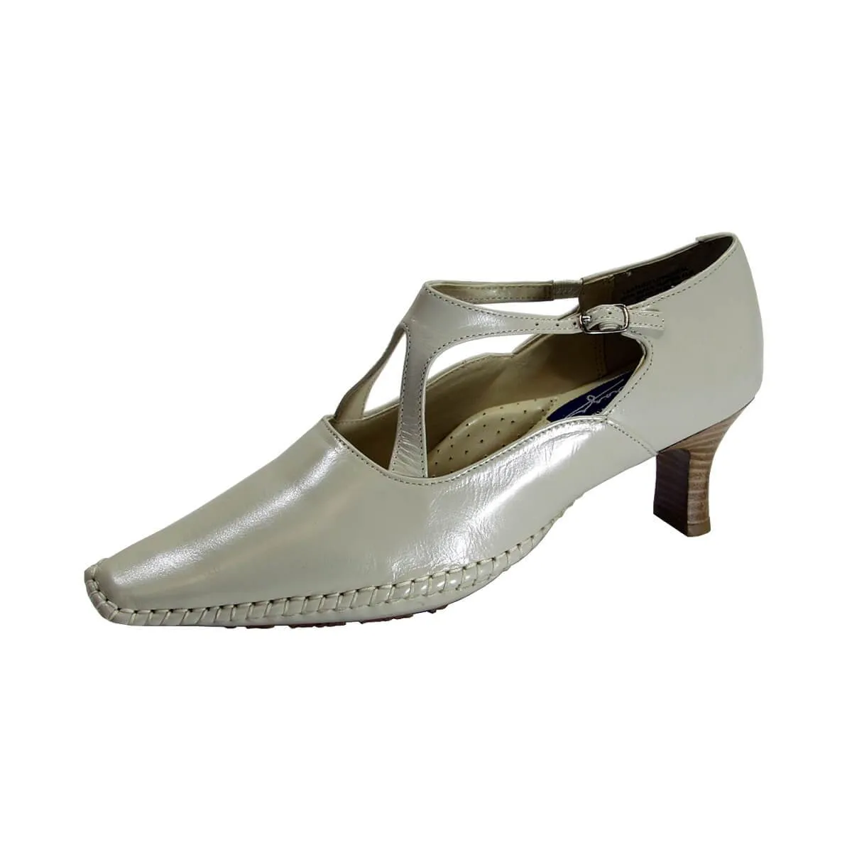 PEERAGE Roanne Women's Wide Width Stitched Leather Pumps