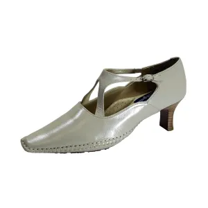 PEERAGE Roanne Women's Wide Width Stitched Leather Pumps