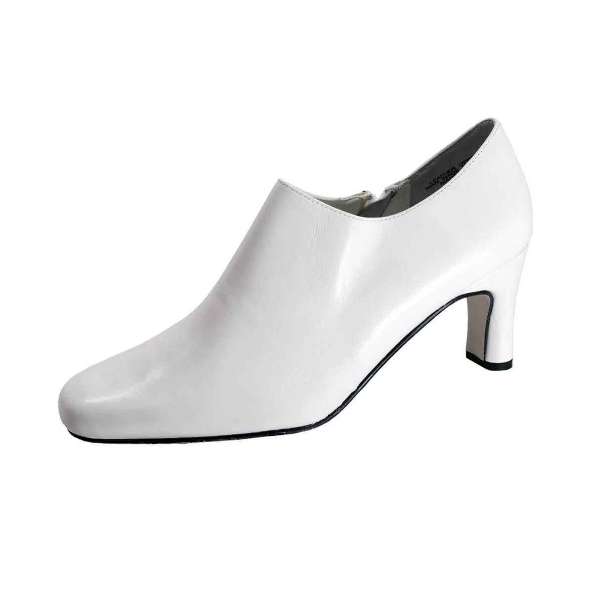PEERAGE Sorrel Women's Wide Width Leather Shoes