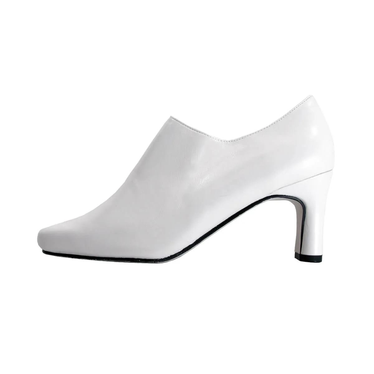 PEERAGE Sorrel Women's Wide Width Leather Shoes