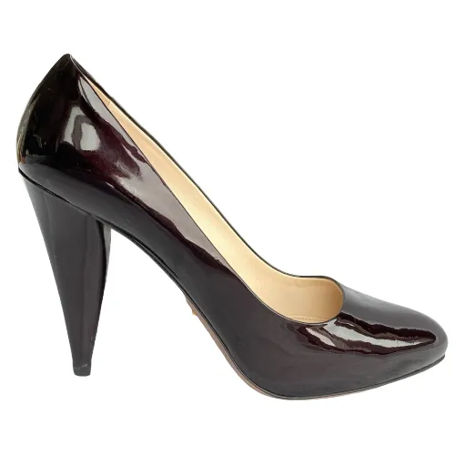 PRADA Dark Burgundy Patent Leather Triangle Heel Pumps, Size 40.5