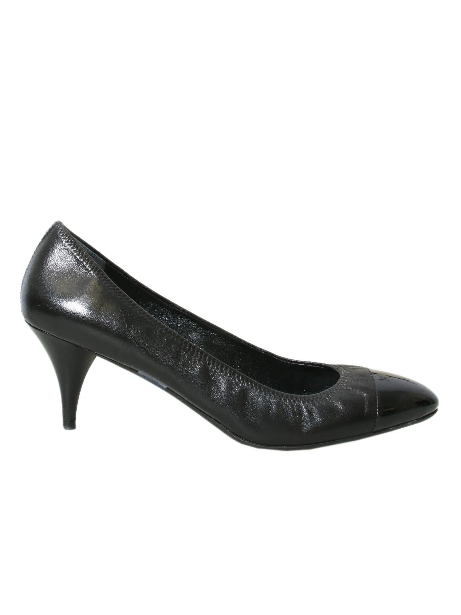 Round Toe Leather Pumps