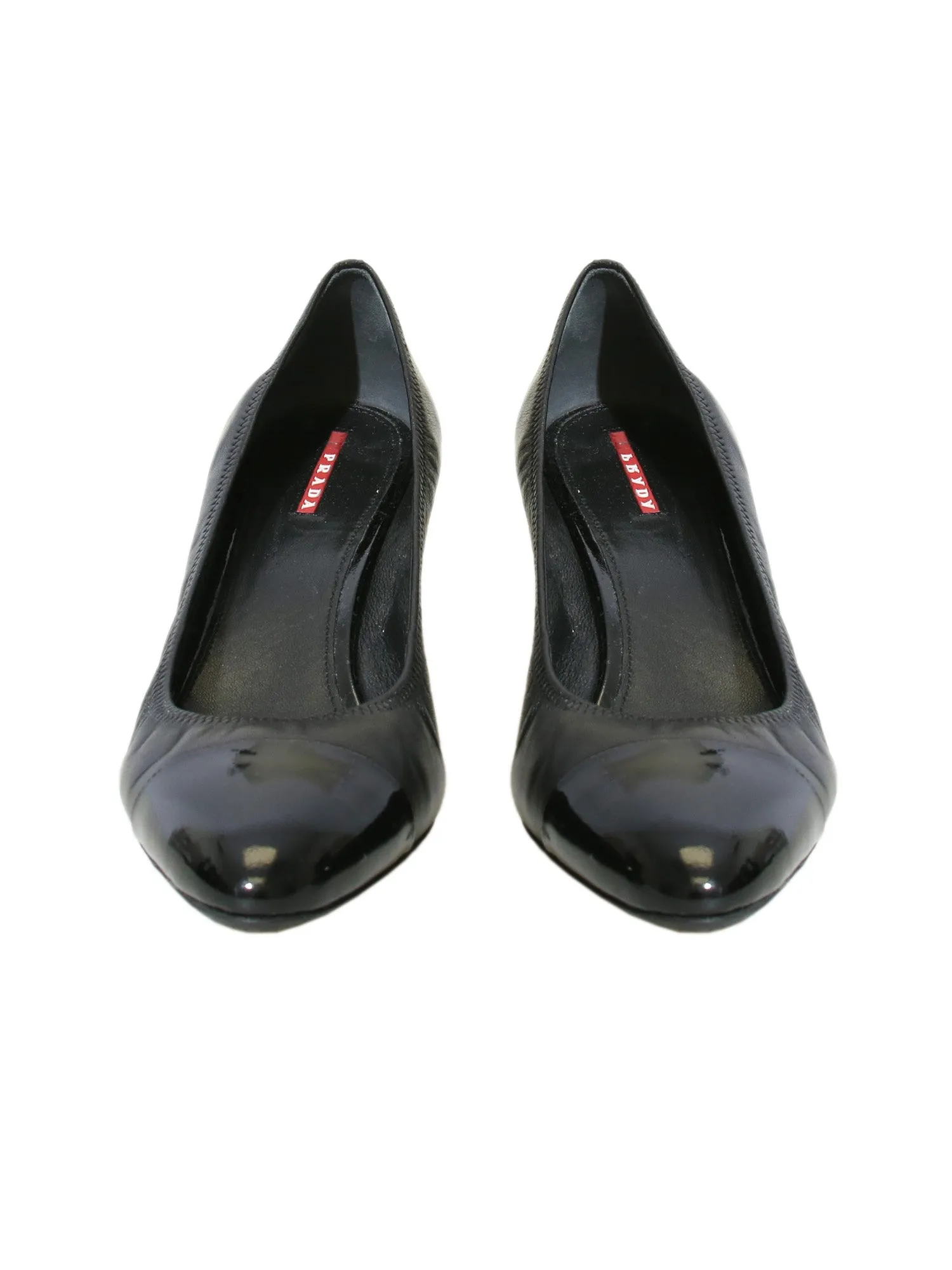 Round Toe Leather Pumps