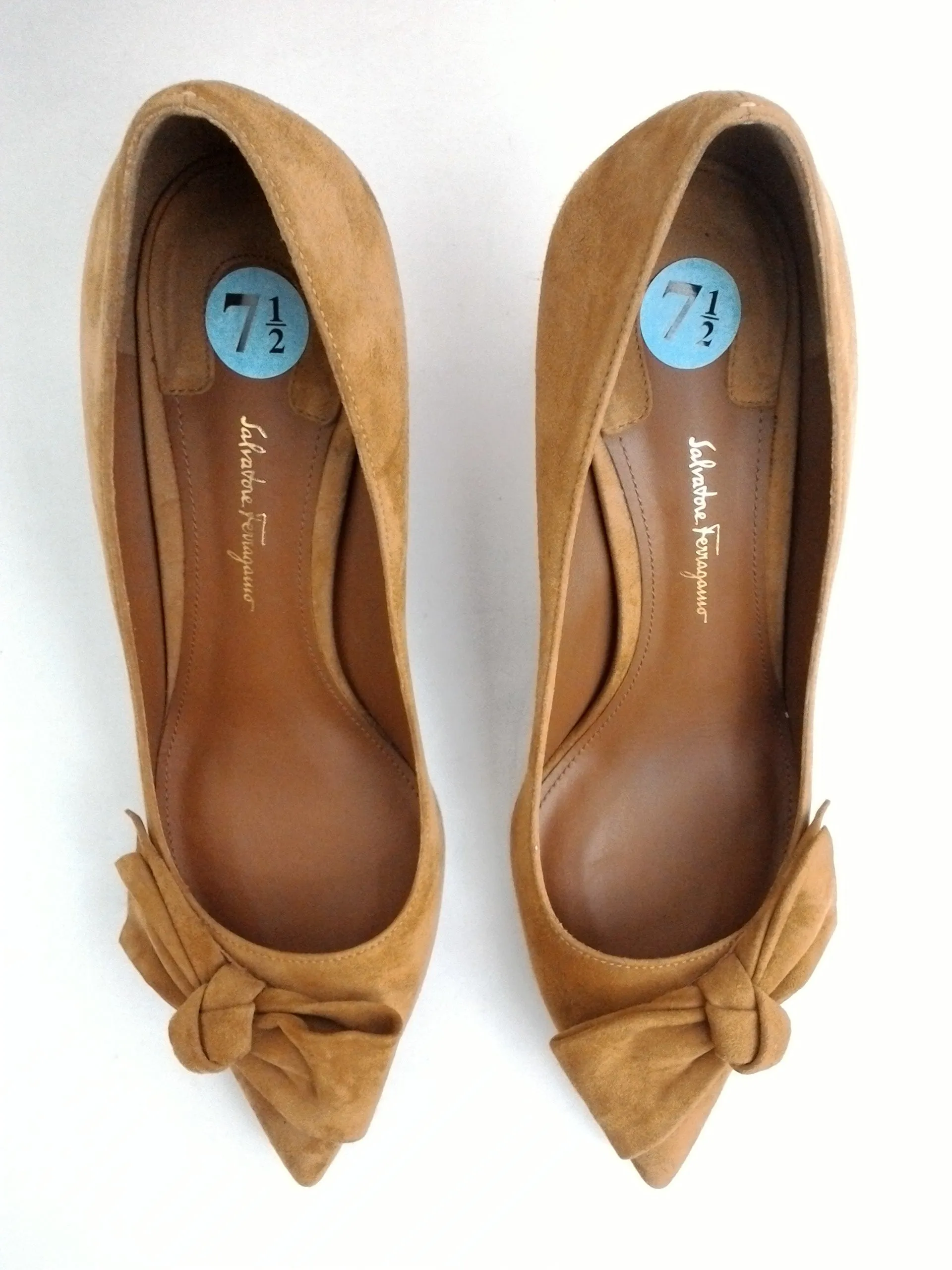 Salvatore Ferragamo Women's  Garlate Viscuna Suede Size 7.5 B