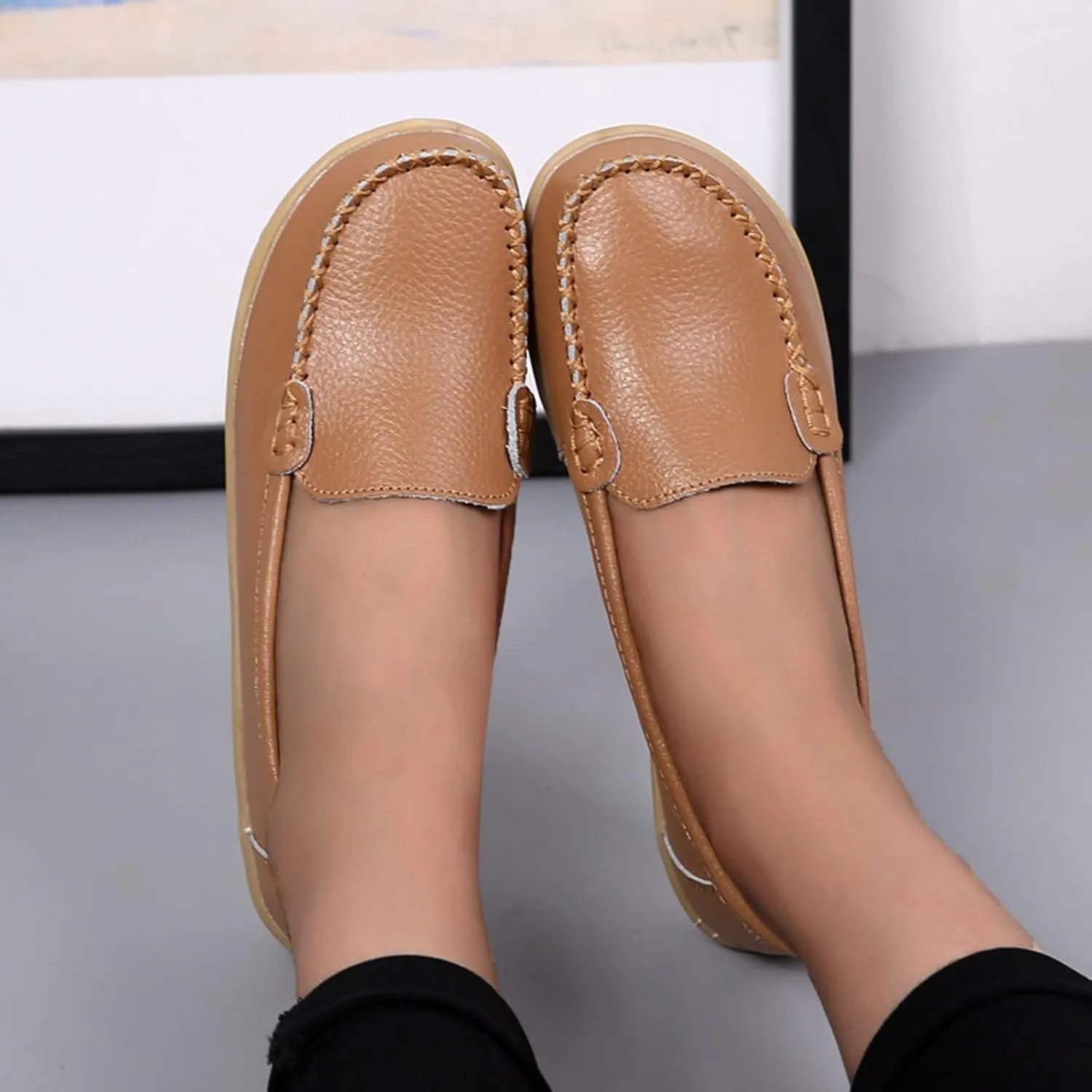 Slip On Sneakers for Women Comfort Moccasins Shoes Ladies Dressy Flats Business Casual Shoes Comfy Walking Sneaker