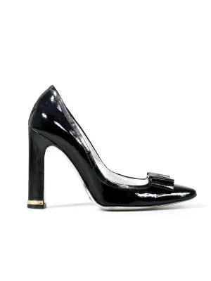 Square-Toe Bow Pumps
