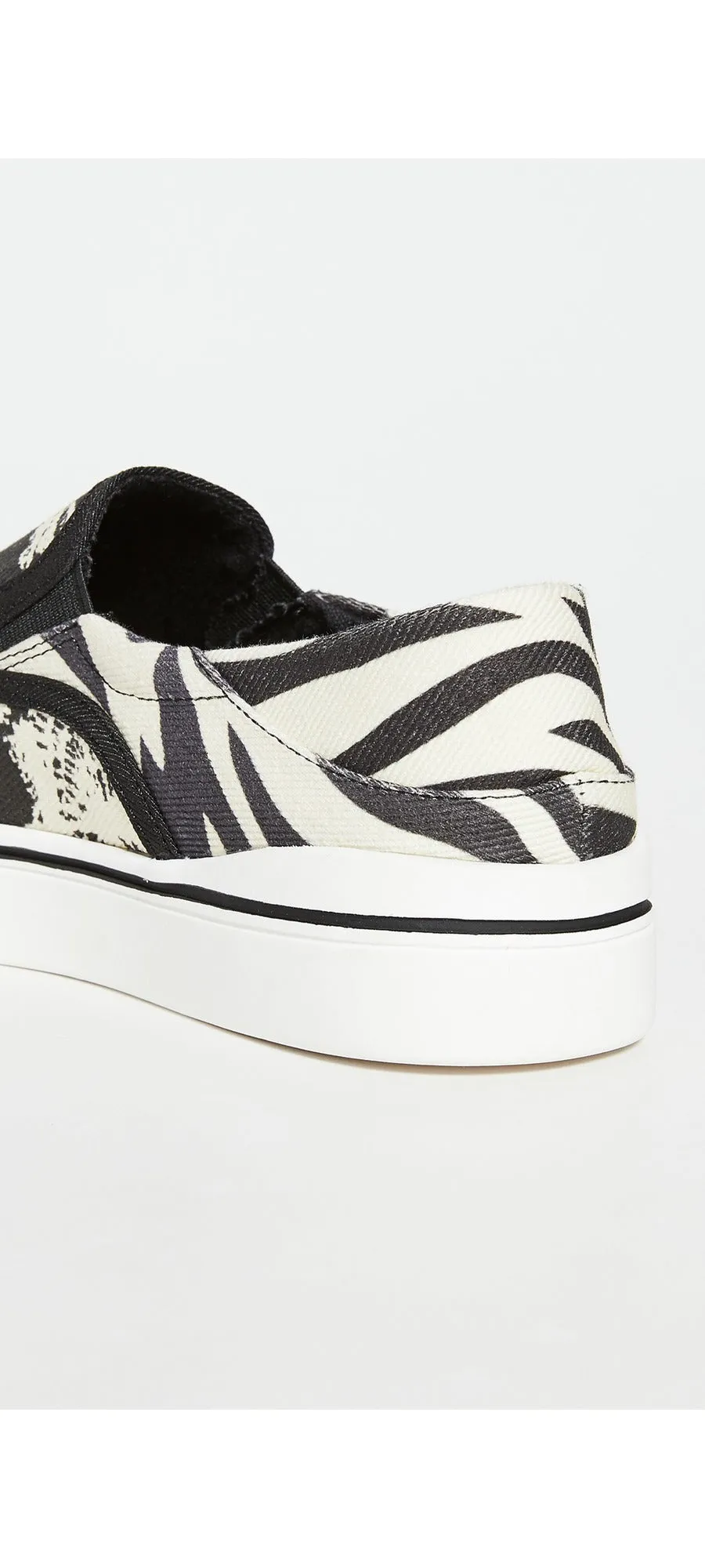 Steve Madden Riga Black Multi Fashion Round Toe Slip On Canvas Low Top Sneakers