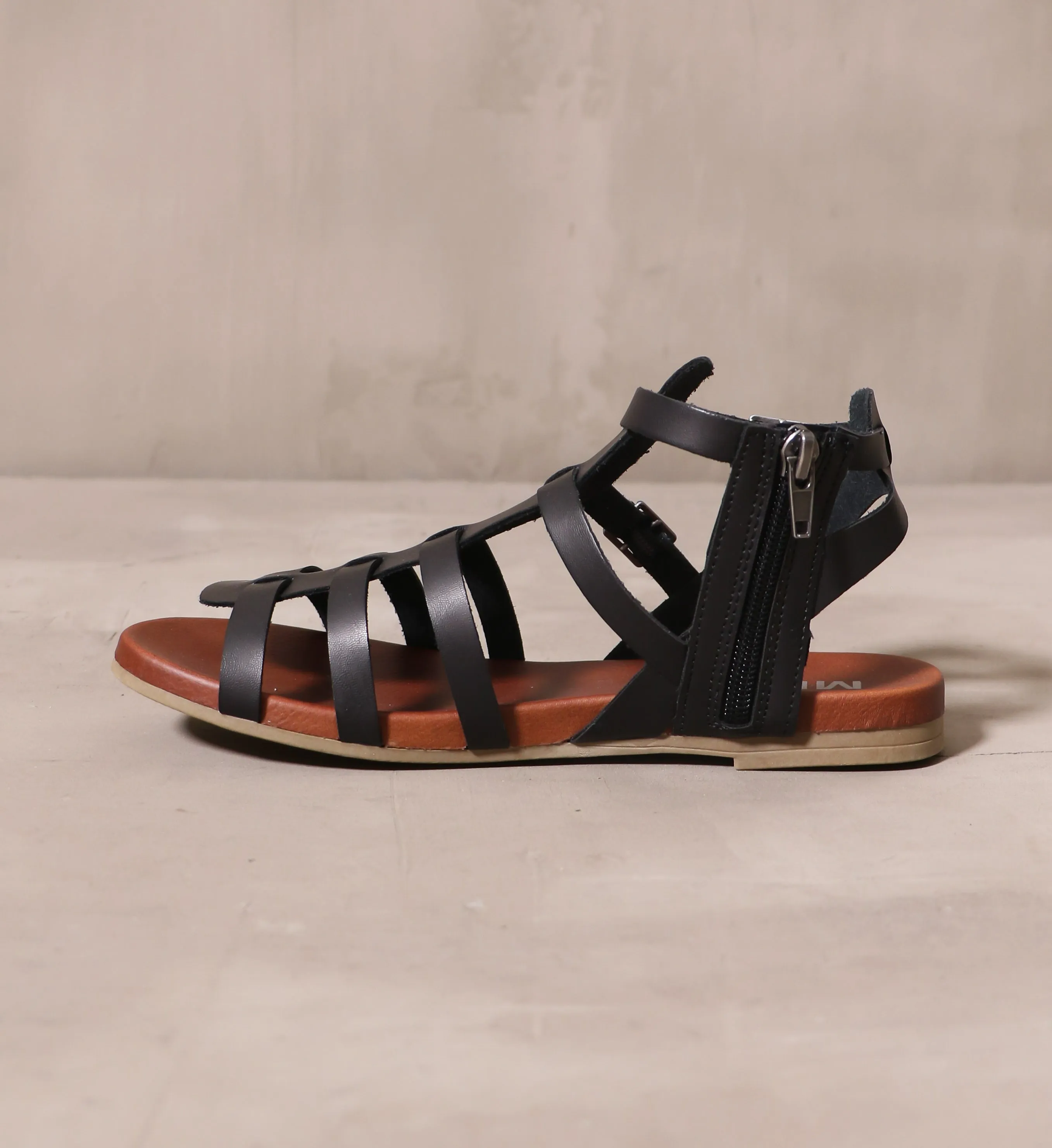 STRAPPY MAKES ME HAPPY SANDAL