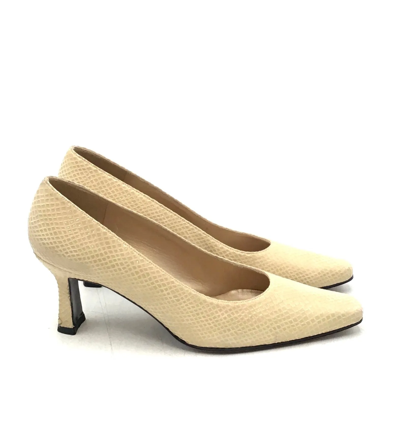 Stuart Weitzman Women's Cream Slip-On Kitten Pump Heels - Size 5W