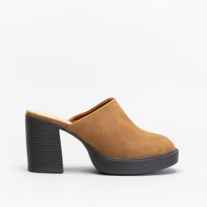 Unreal Women Platform Mule _ 147567