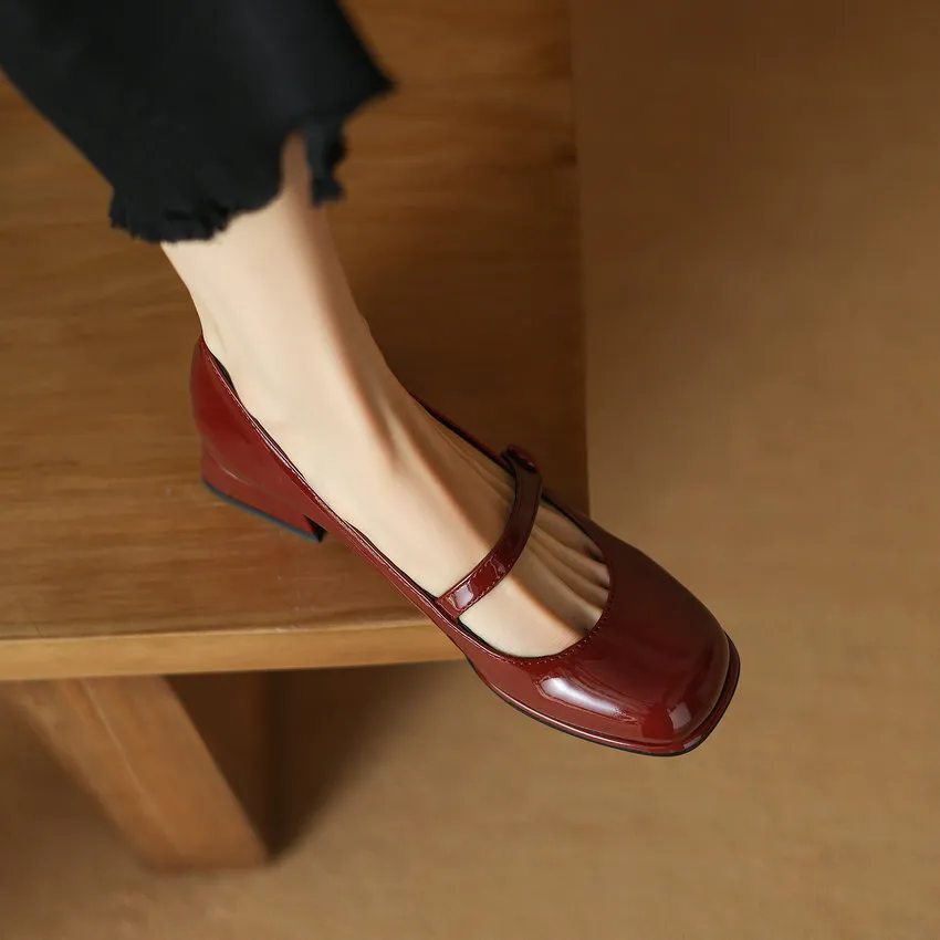 USS Shoes Fiorela Women's Square Heel Pump